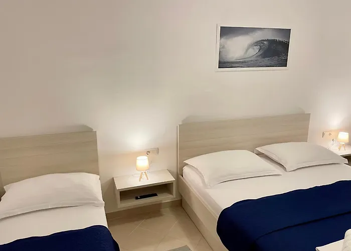 Aurelia Apartment