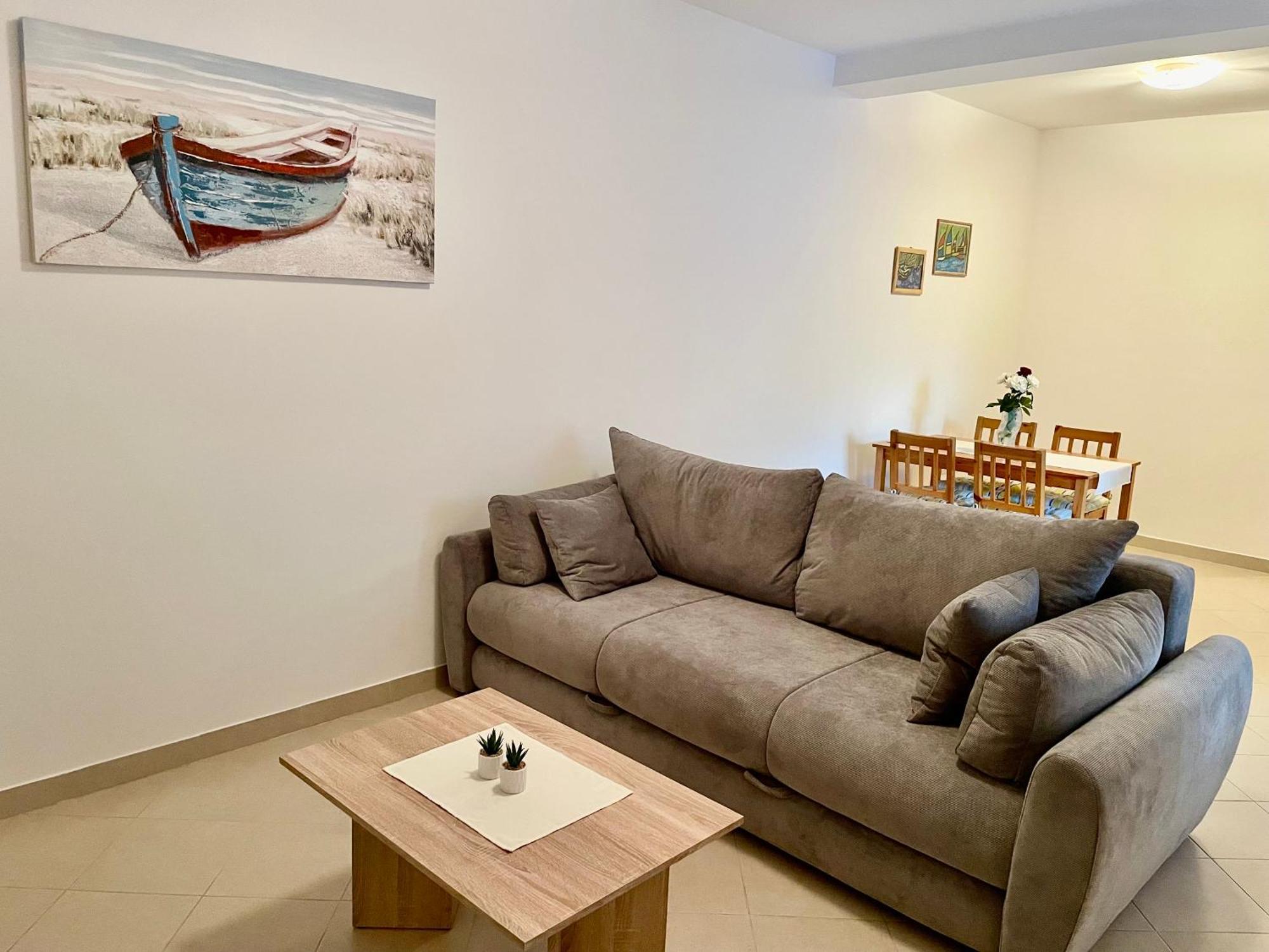 Apartment Aurelia *